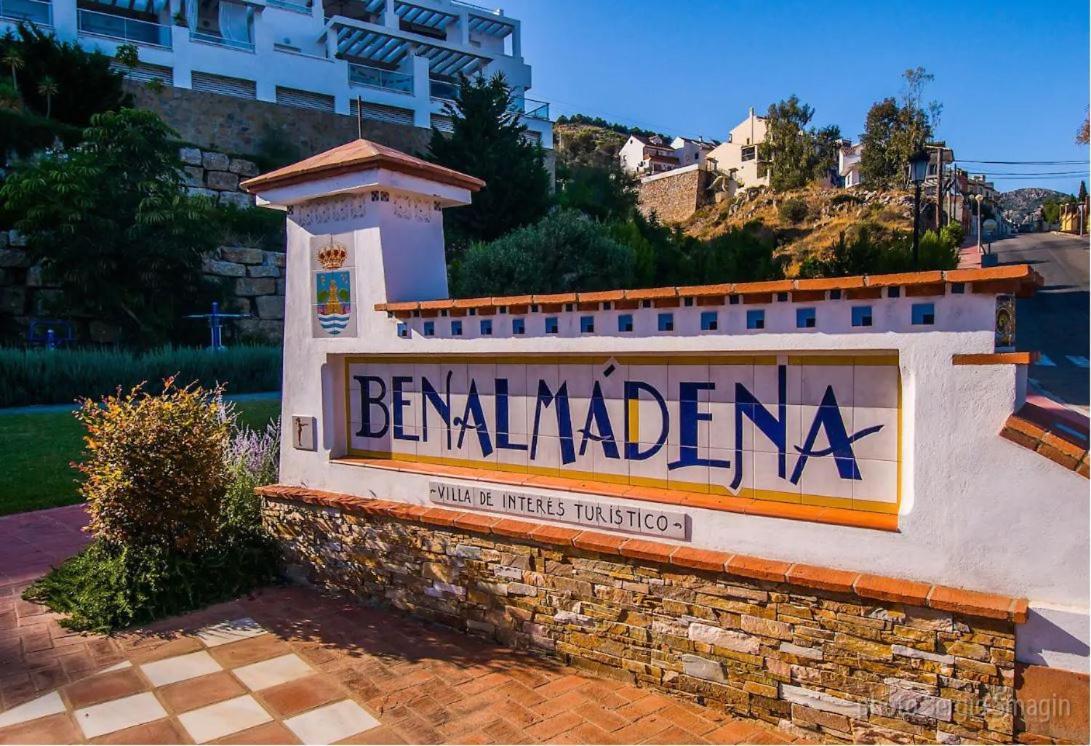 Piso En Alquiler En Benalmadena Costa公寓 外观 照片
